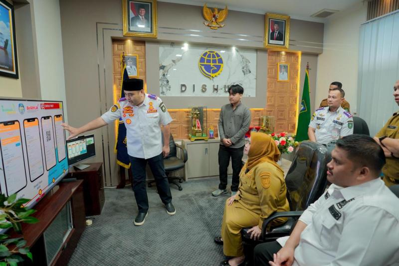 Pastikan Layanan Prima RoRo, Bupati Kasmarni Tinjau Langsung Dishub hingga KMP Sereia Domar